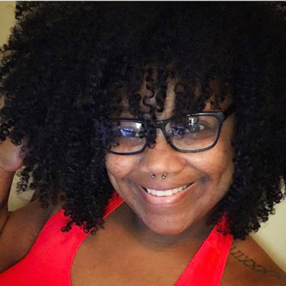 Meet your Posher, Keisha - Picture 1 of 1